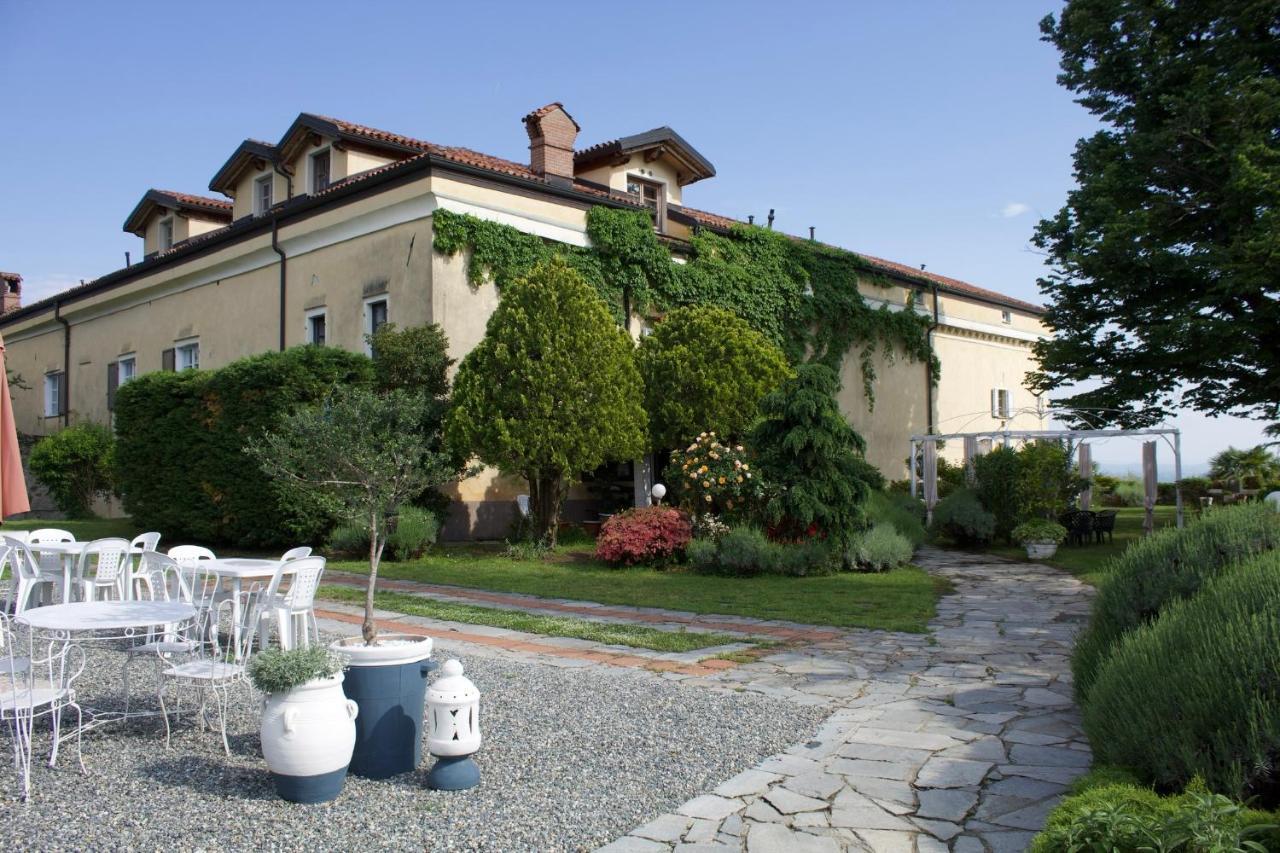 Castello San Giuseppe - Historical Bed And Breakfast Chiaverano Exterior photo