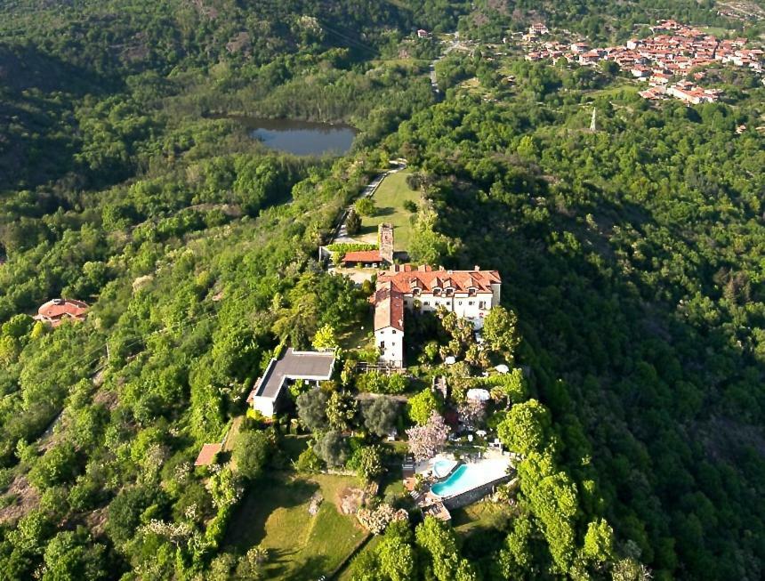 Castello San Giuseppe - Historical Bed And Breakfast Chiaverano Exterior photo